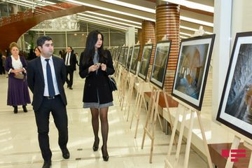 Fotomüxbir Orxan Əzimin Nəsiminin Suriyadakı məqbərəsi və Hələb şəhərinin fotolarından ibarət sərgisi nümayiş olunub