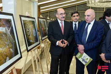 Fotomüxbir Orxan Əzimin Nəsiminin Suriyadakı məqbərəsi və Hələb şəhərinin fotolarından ibarət sərgisi nümayiş olunub