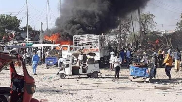 Somalidə terror aktı törədilib, 90-dan çox şəxs həlak olub