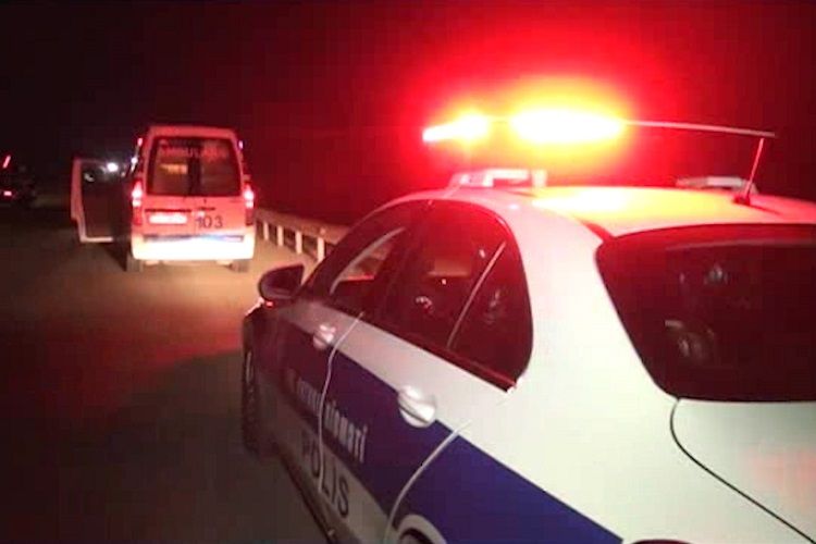 Kürdəmirdə iki yük maşını toqquşub, sürücülərdən biri ölüb