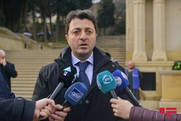 Xankəndinin işğalının ildönümü ilə əlaqədar Şəhidlər Xiyabanı ziyarət olunub