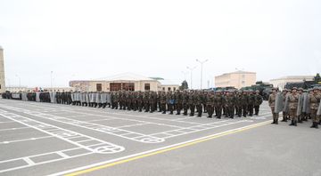 Vilayət Eyvazov Şirvan və Hacıqabulda yerləşən hərbi hissələrdə olub