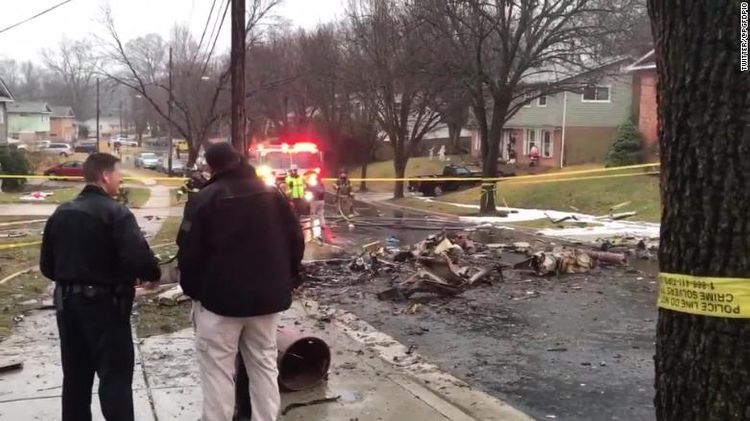 1 dead after small plane crashes into Maryland homes, erupts in flames