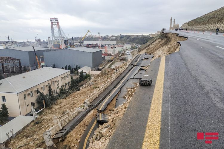 Movement to be restored tomorrow in Bibiheybat highway, where landslide occurred