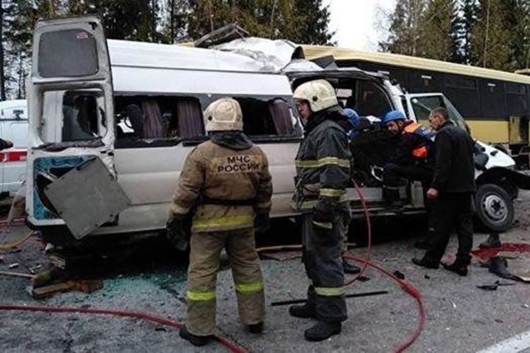 В России шесть человек погибли, трое пострадали в ДТП