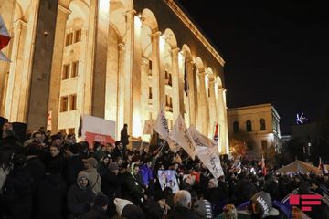 Tbilisidə parlament binası yaxınlığında aksiya keçirilib