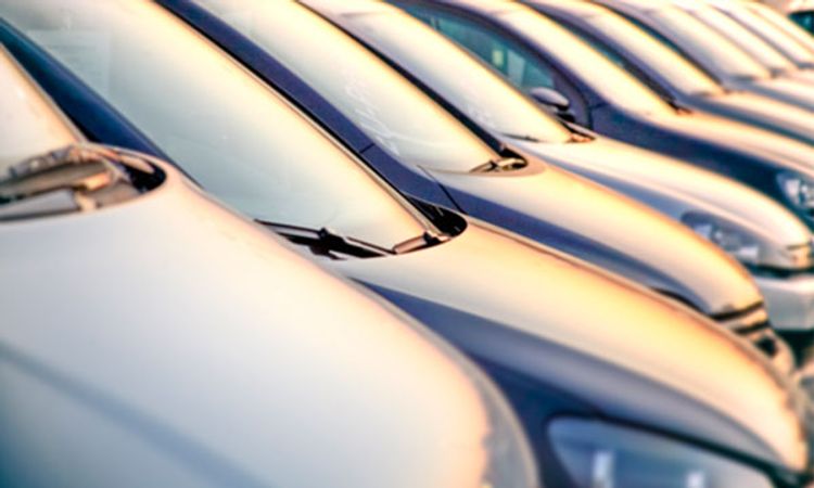 "Fitch" qlobal avtomobil satışlarında rekord azalma proqnozlaşdırır