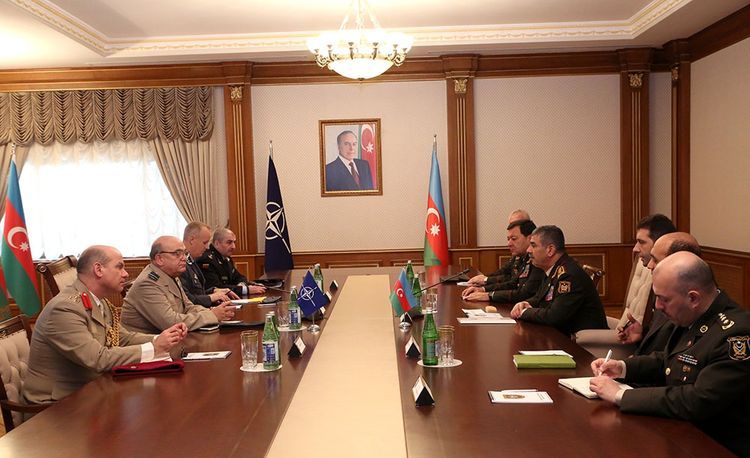 Azerbaijan Defense Minister meets with the Chairman of the NATO Military Committee