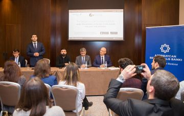 Azərbaycan Beynəlxalq Bankı startapçı gəncləri mükafatlandırıb - FOTO