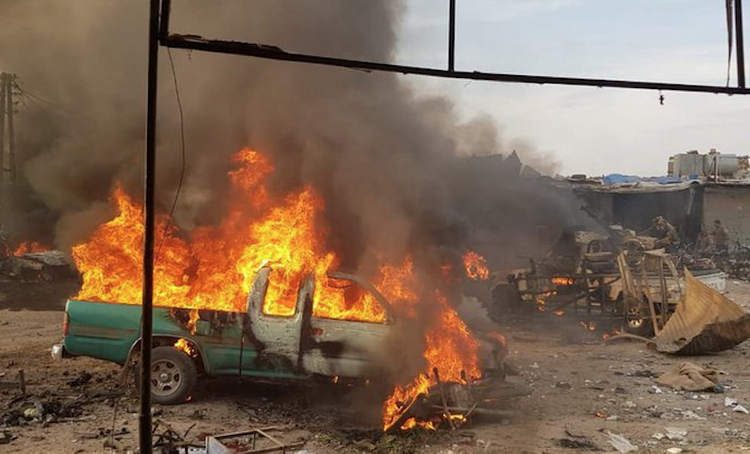 МО Турции: При взрыве машины в Сирии погибли 17 человек
