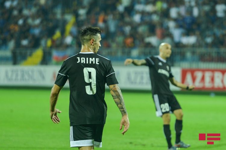 "Qarabağ"ın ispaniyalı futbolçusu: "Diqqətli müdafiə olunmalı və şanslarımızı gözləməliyik"