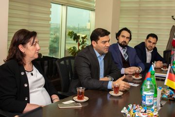 Almaniyanın İqtisadiyyat və Enerji Nazirliyinin nümayəndələri “Ulduz” şokolad fabrikində olublar