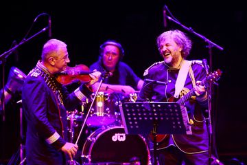 Heydər Əliyev Mərkəzində Emir Kusturitsa və «The No Smoking Orchestra» qrupunun konserti olub