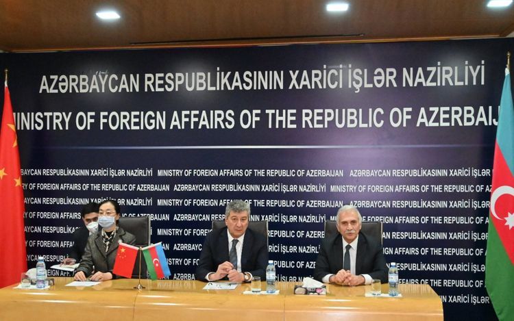 Ceremony of presentation of medical equipment to Azerbaijan by China held