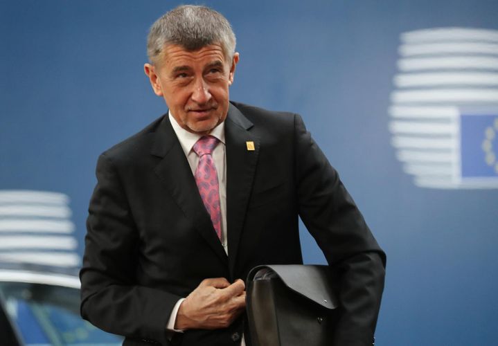 Czech PM: "Life may get back to normal by June"