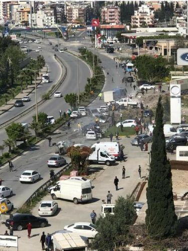 5 killed when truck plows into cars at checkpoint in southern Turkey