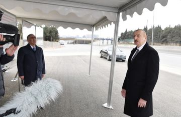 Prezident İlham Əliyev Bakı-Sumqayıt yolunda görülən işlərlə tanış olub - YENİLƏNİB
