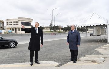Prezident İlham Əliyev Bakı-Sumqayıt yolunda görülən işlərlə tanış olub - YENİLƏNİB
