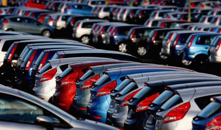 Böyük Britaniyada avtomobil satışları martda 40% azalıb