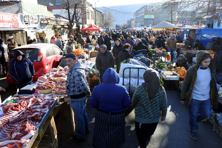 В грузинских городах закрывают продовольственные рынки