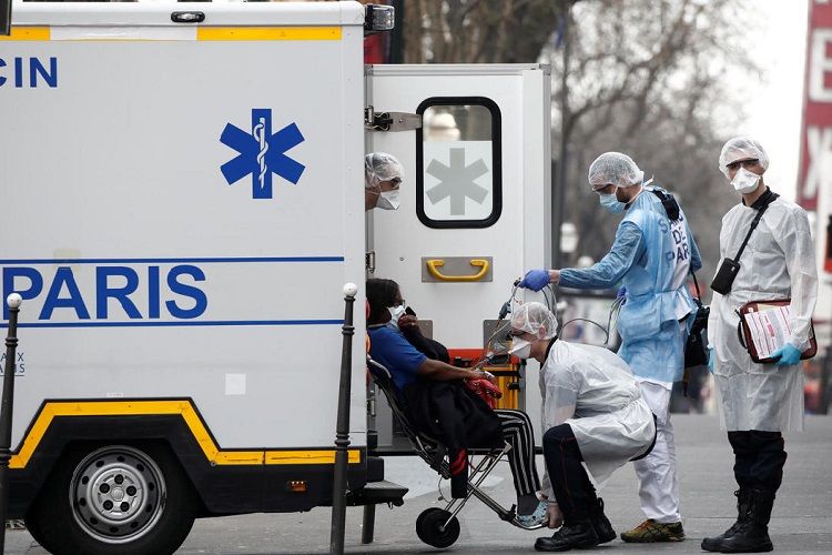 Fransada son 24 saatda 833 nəfər koronavirusdan ölüb
