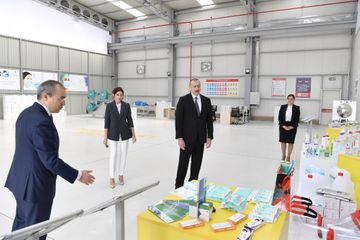 Prezident İlham Əliyev tibbi maska istehsalı müəssisəsinin açılışında iştirak edib - YENİLƏNİB