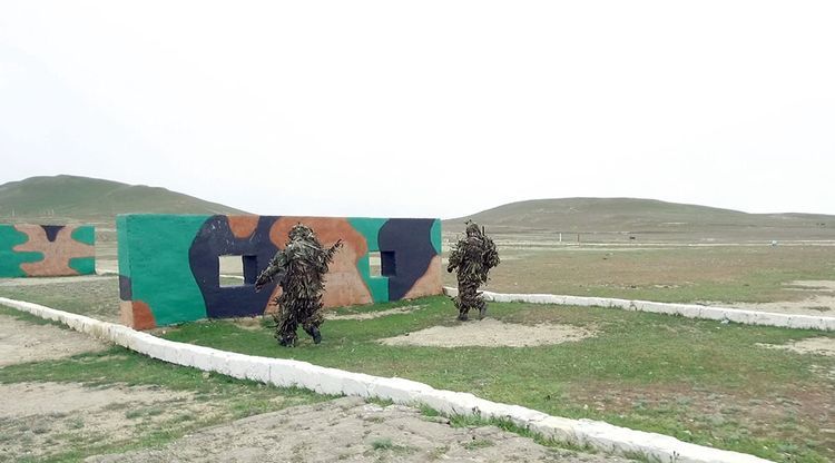 Sniper training being inspected in the Azerbaijan Army - VIDEO