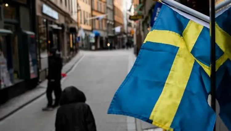 İsveçdə son bir gündə 106 nəfər koronavirusdan ölüb