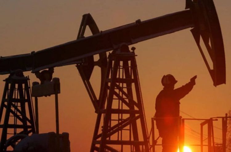 Азербайджан обязался сократить добычу нефти до 554 тысяч баррелей в сутки