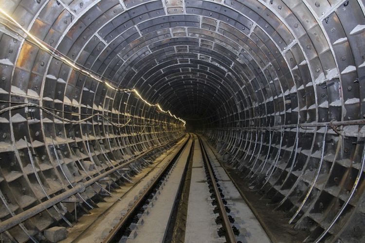 В тоннелях, ведущих в депо «Ходжасан» завершены земляные работы - ФОТО