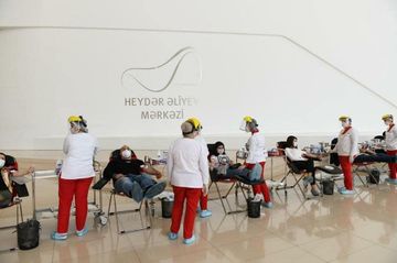 Mehriban Əliyeva Heydər Əliyev Fondu və Heydər Əliyev Mərkəzinin qanvermə aksiyasında iştirak edən əməkdaşlarına təşəkkür edib
