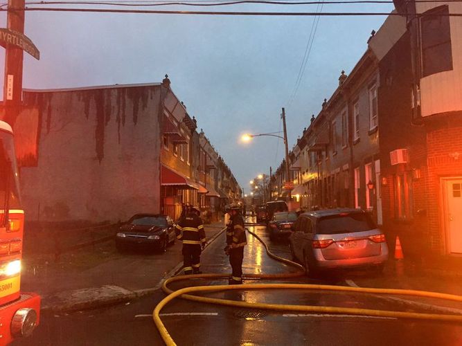 2 young children killed, 3 adults injured in ‘tragic’ house fire in Philadelphia