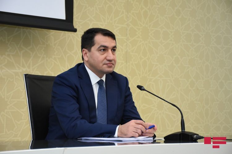Hikmat Hajiyev: “It is more recommended Azerbaijani citizens to stay in the country where they are”