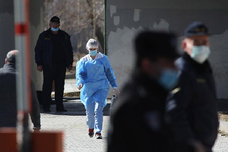 Gürcüstanda daha 1 nəfər koronavirusdan ölüb