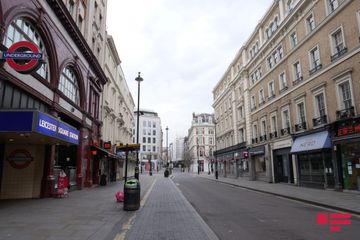 Koronavirusun kimsəsiz qoyduğu London küçələrindən səssiz -  FOTOREPORTAJ