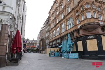 Koronavirusun kimsəsiz qoyduğu London küçələrindən səssiz -  FOTOREPORTAJ