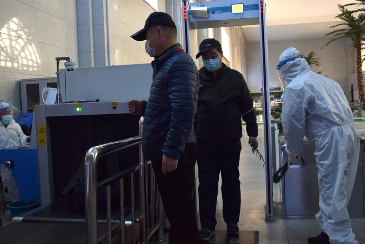 China reports 16 new coronavirus cases, lowest since March 17