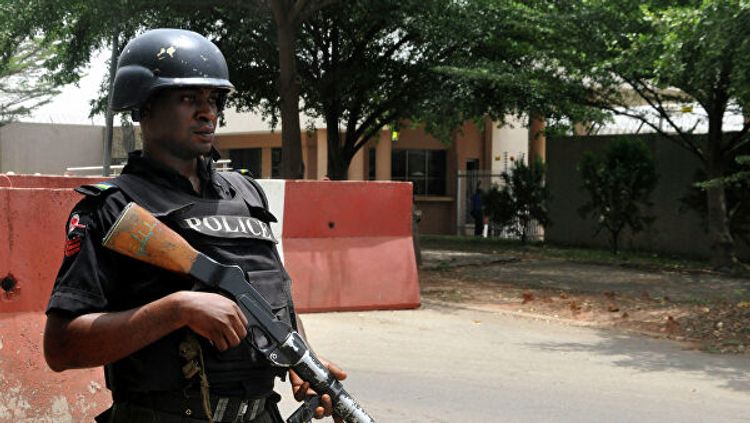 В Нигерии не менее десяти человек погибли в ДТП с грузовиком