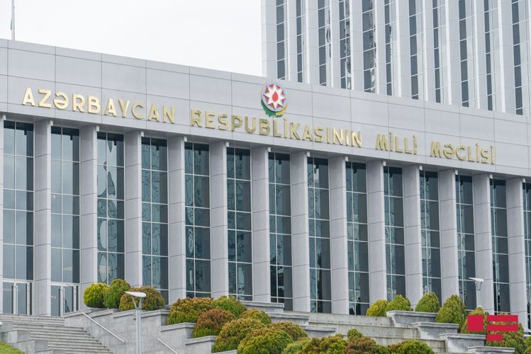 Amendment made to agenda of Azerbaijani Parliament’s meeting scheduled for April 24