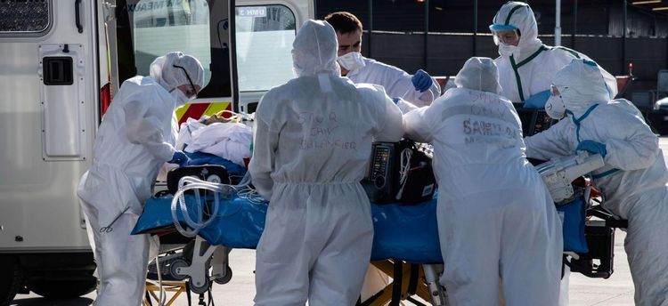В Турции от коронавируса умерли 24 медицинских работника