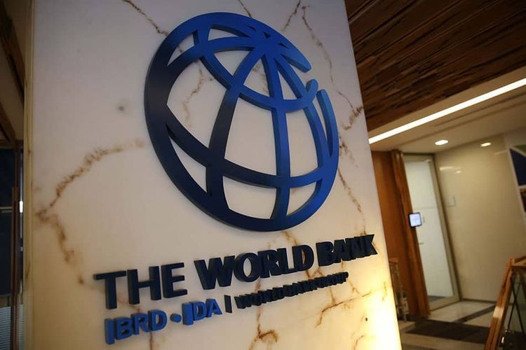 Dünya Bankı neftin orta qiyməti üzrə proqnozunu aşağı salıb