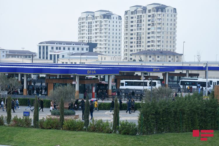Səhiyyə nazirinin müavini: "İctimai nəqliyyatda çox böyük sıxlıq olur"