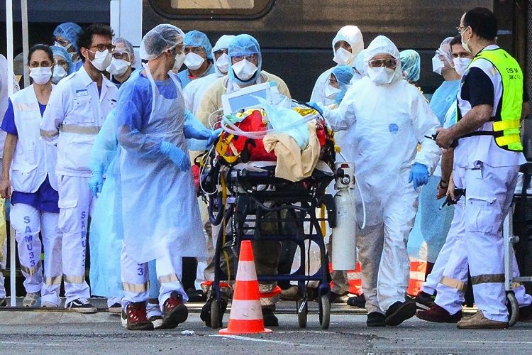 Fransada 22,8 min insan koronavirusdan ölüb