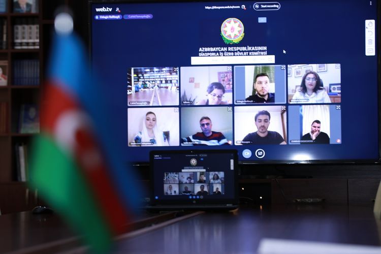 Оставшиеся в Дубае азербайджанцы возвращаются на родину
