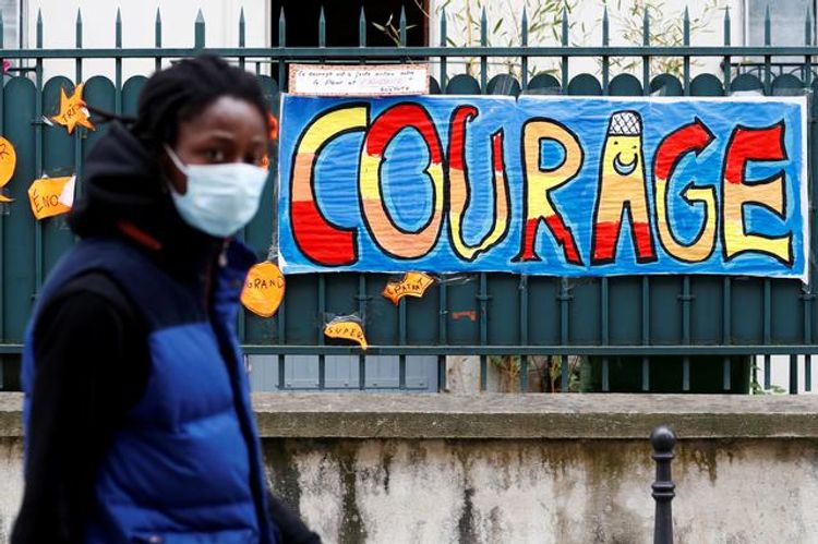 France coronavirus death toll goes beyond 23,000