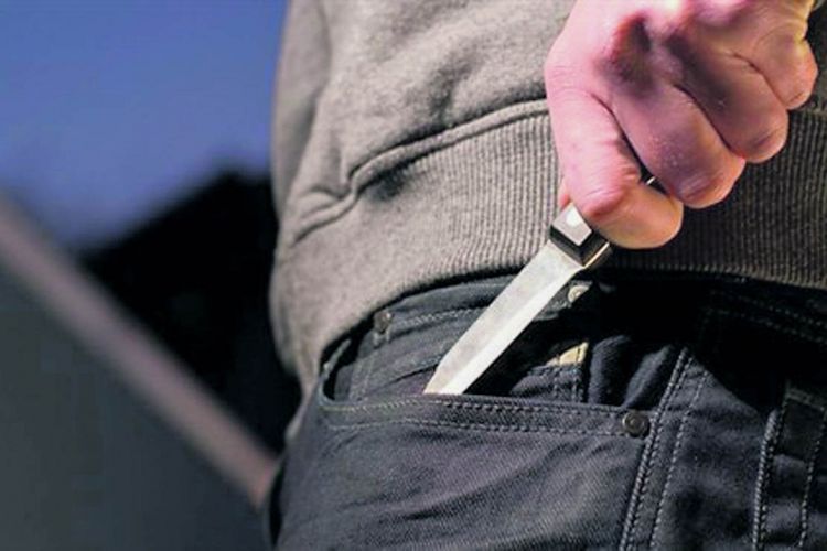 В Сумгайыте задержан мужчина, ударивший ножом своего знакомого