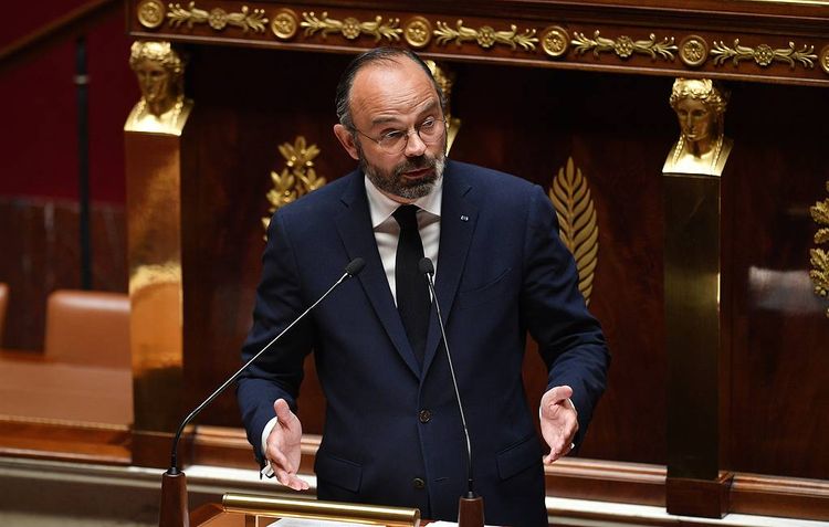 Премьер-министр Франции объявил о досрочном завершении чемпионата страны по футболу