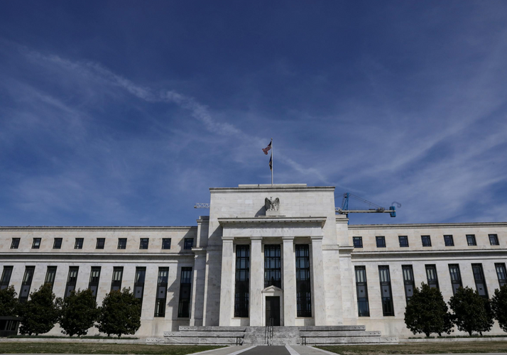 Fed seen making small changes to keep fed funds above zero