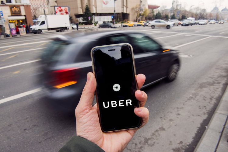 KİV: "Uber" işçilərinin 20%-ni ixtisar etməyi düşünür