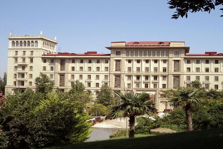 Azerbaijan extends restrictions on entry and exit at state border until May 31